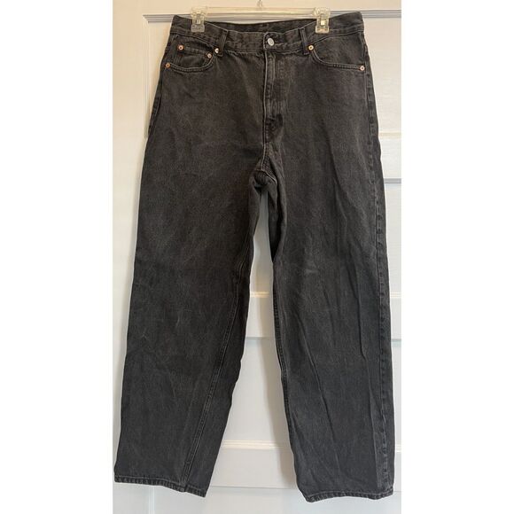 Weekday “Rail” Black Jeans – Mid Rise, Loose Fit, Wide Leg - Picture 5 of 5